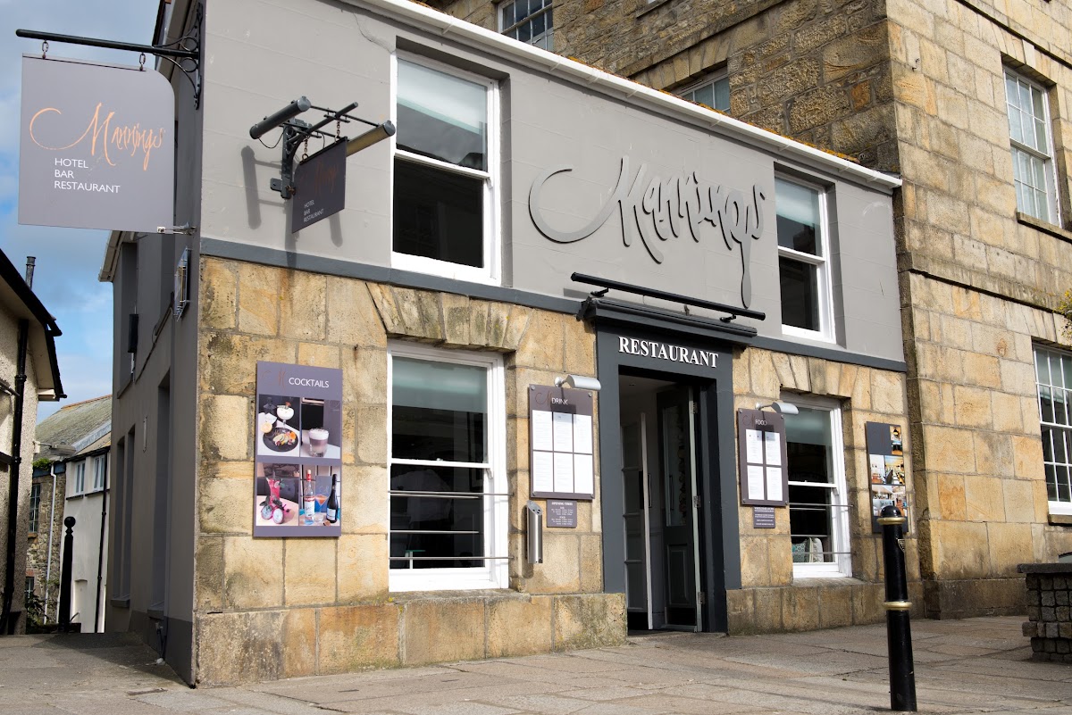 Mannings Bar & Restaurant